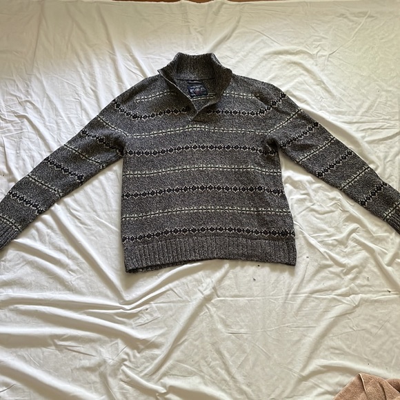 Mens American eagle large 3/4 sweater - Picture 2 of 5
